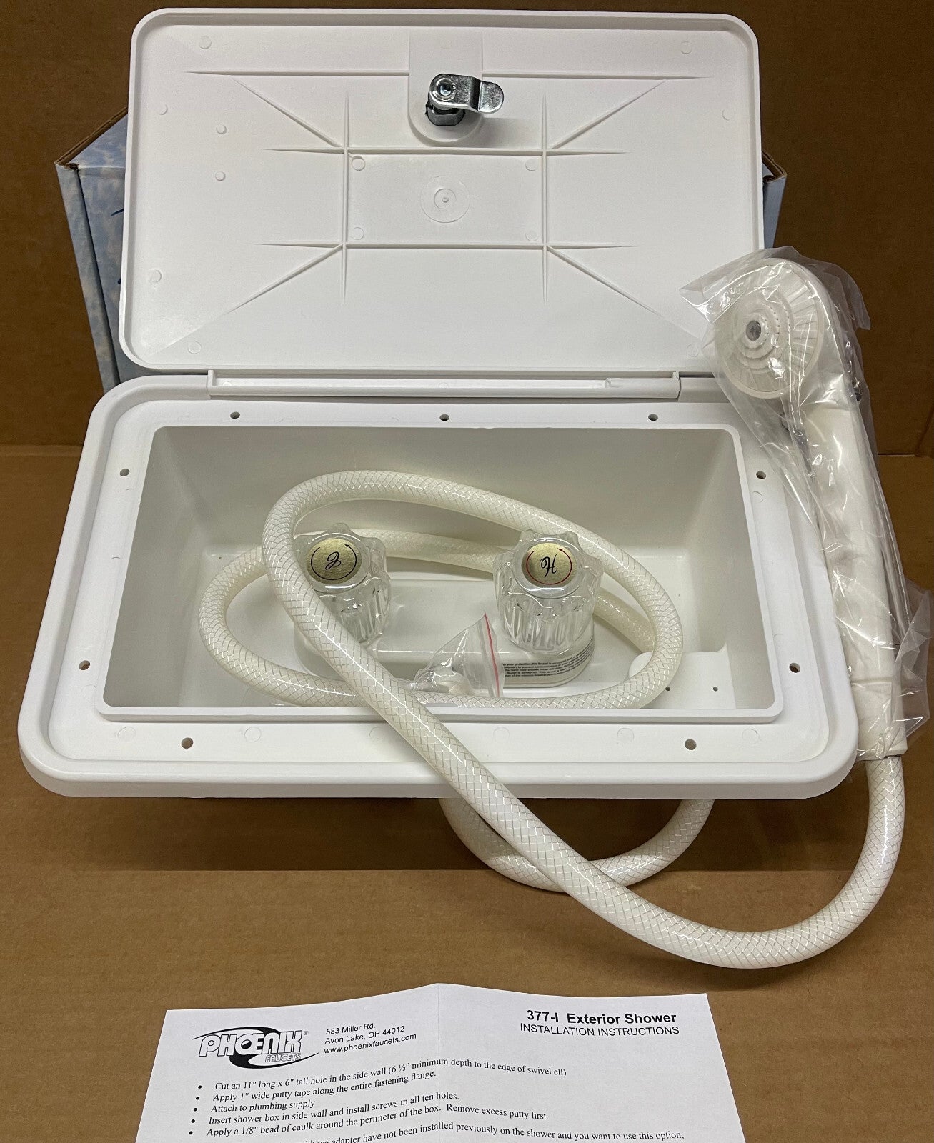 EXTERIOR SHOWER-WHITE FINISH (377-top)